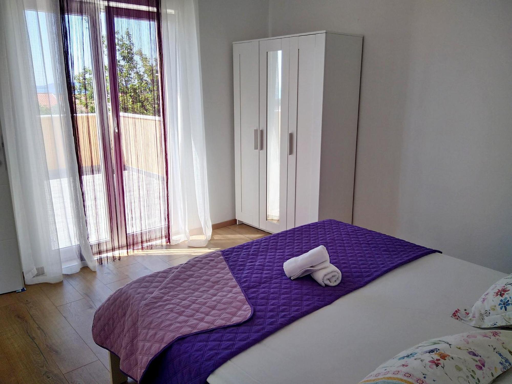 Apartments Koval オレビック 部屋 写真
