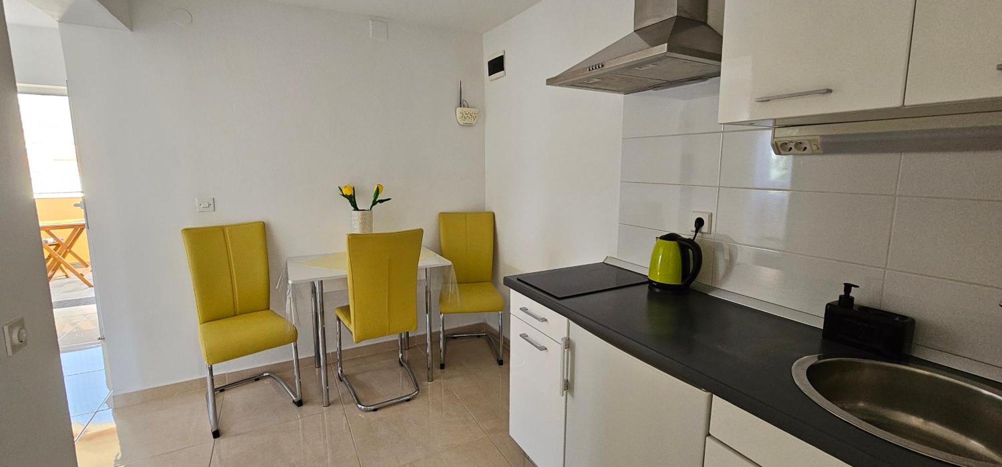 Apartments Koval オレビック 部屋 写真