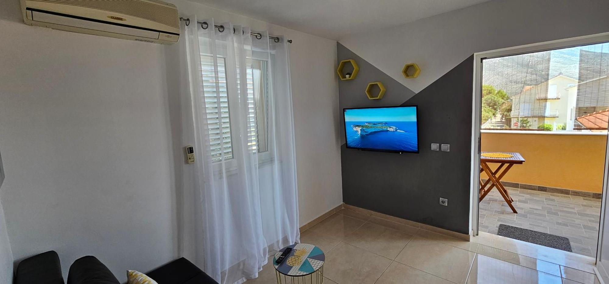 Apartments Koval オレビック 部屋 写真