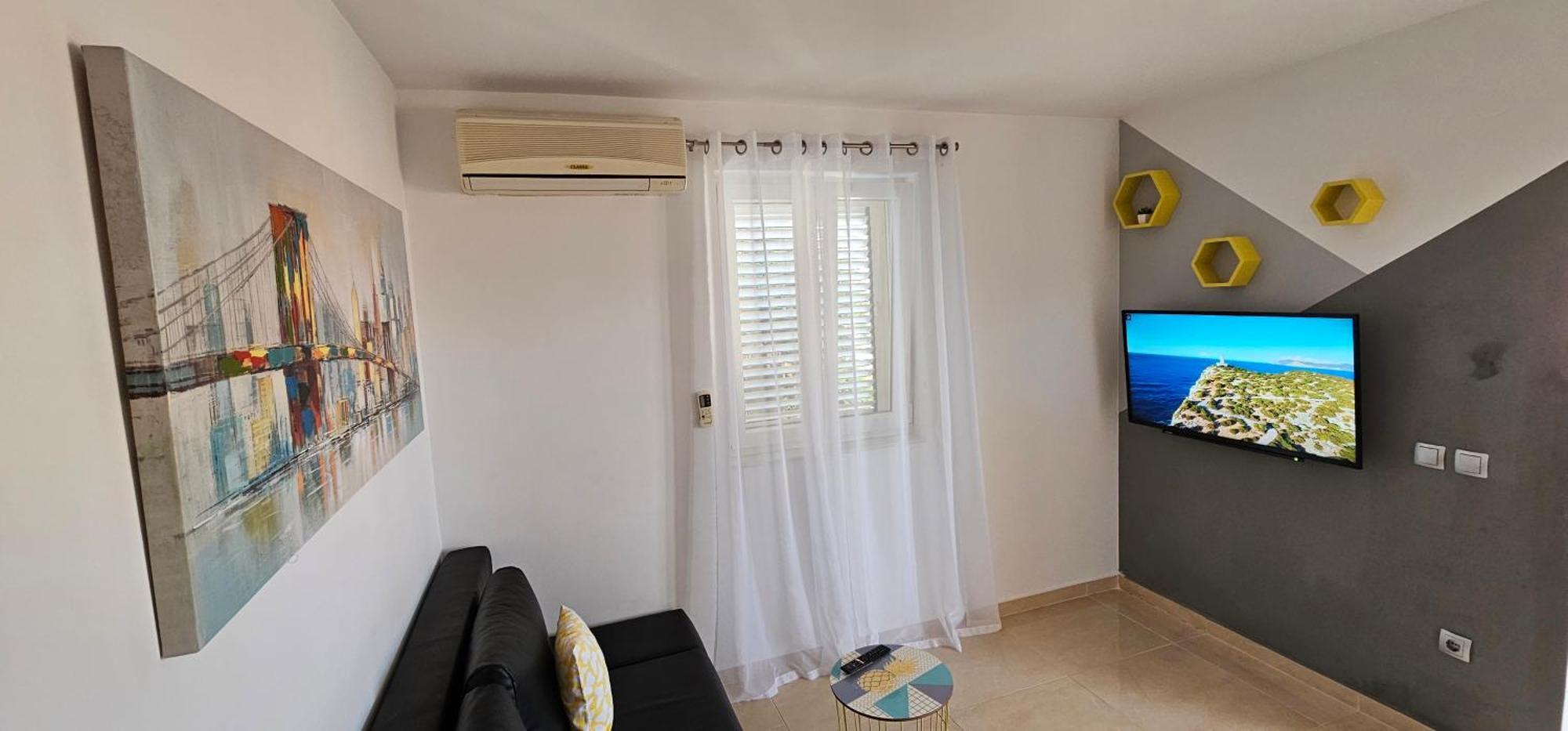 Apartments Koval オレビック 部屋 写真